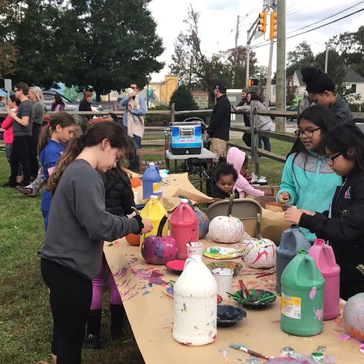 Coffee Corral - COFFEE CORRAL ANNUAL PUMPKIN PICKING - FACE PAINTING - Coffee & Tea Near Me - Red Bank, New Jersey