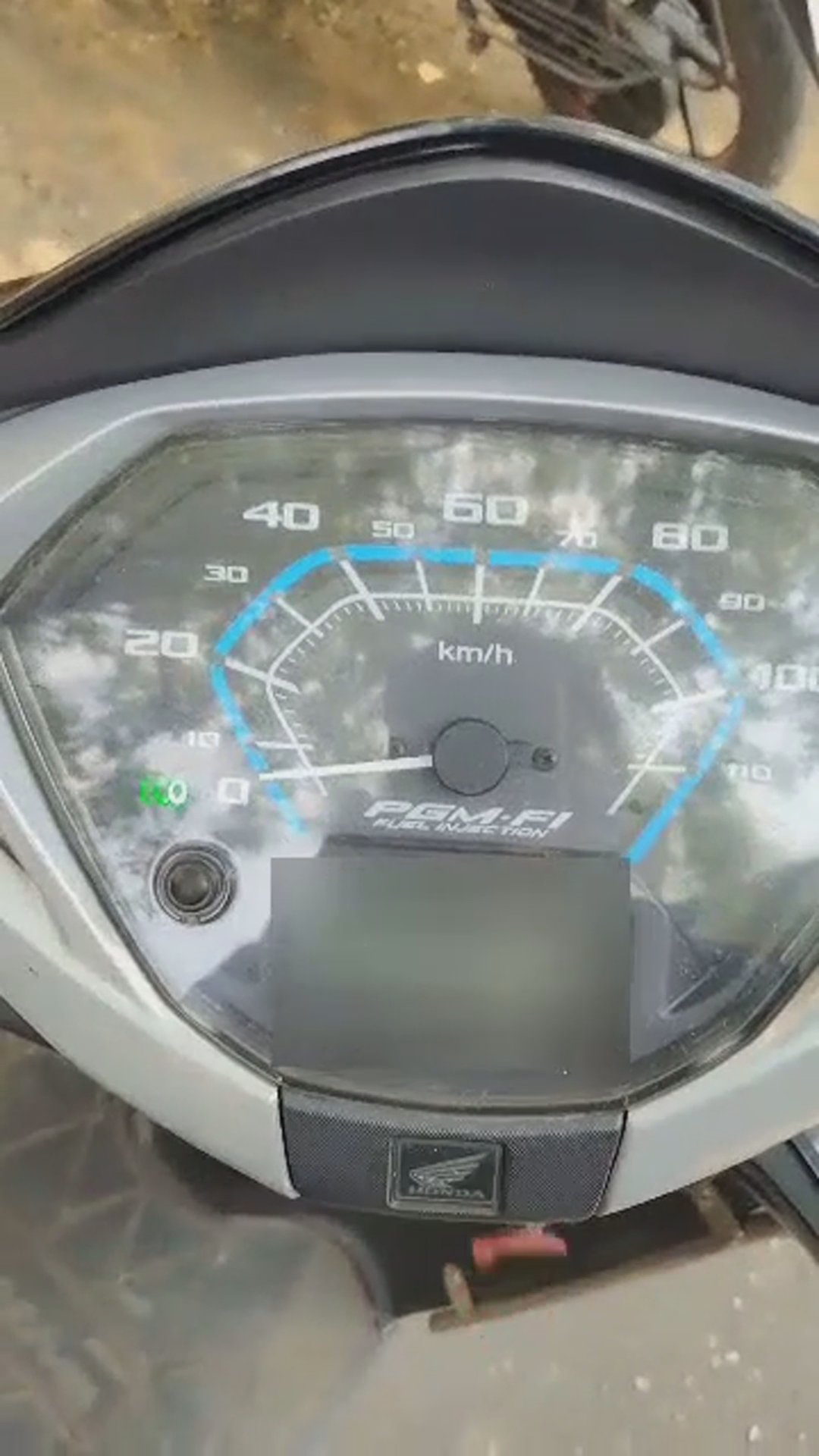 Walk-around video thumbnail