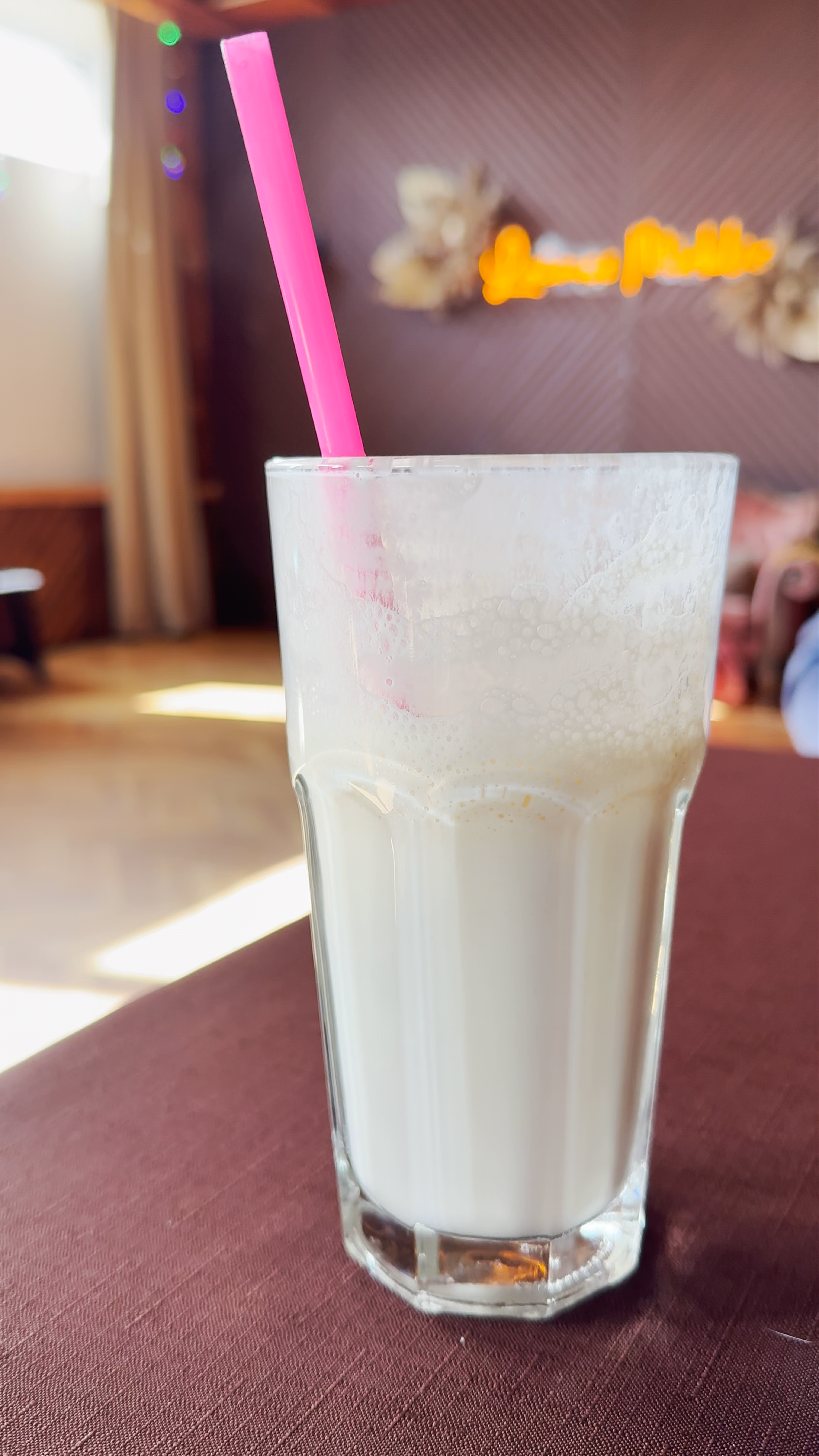 Ģimenes restorāns "Laimes Mirklis"