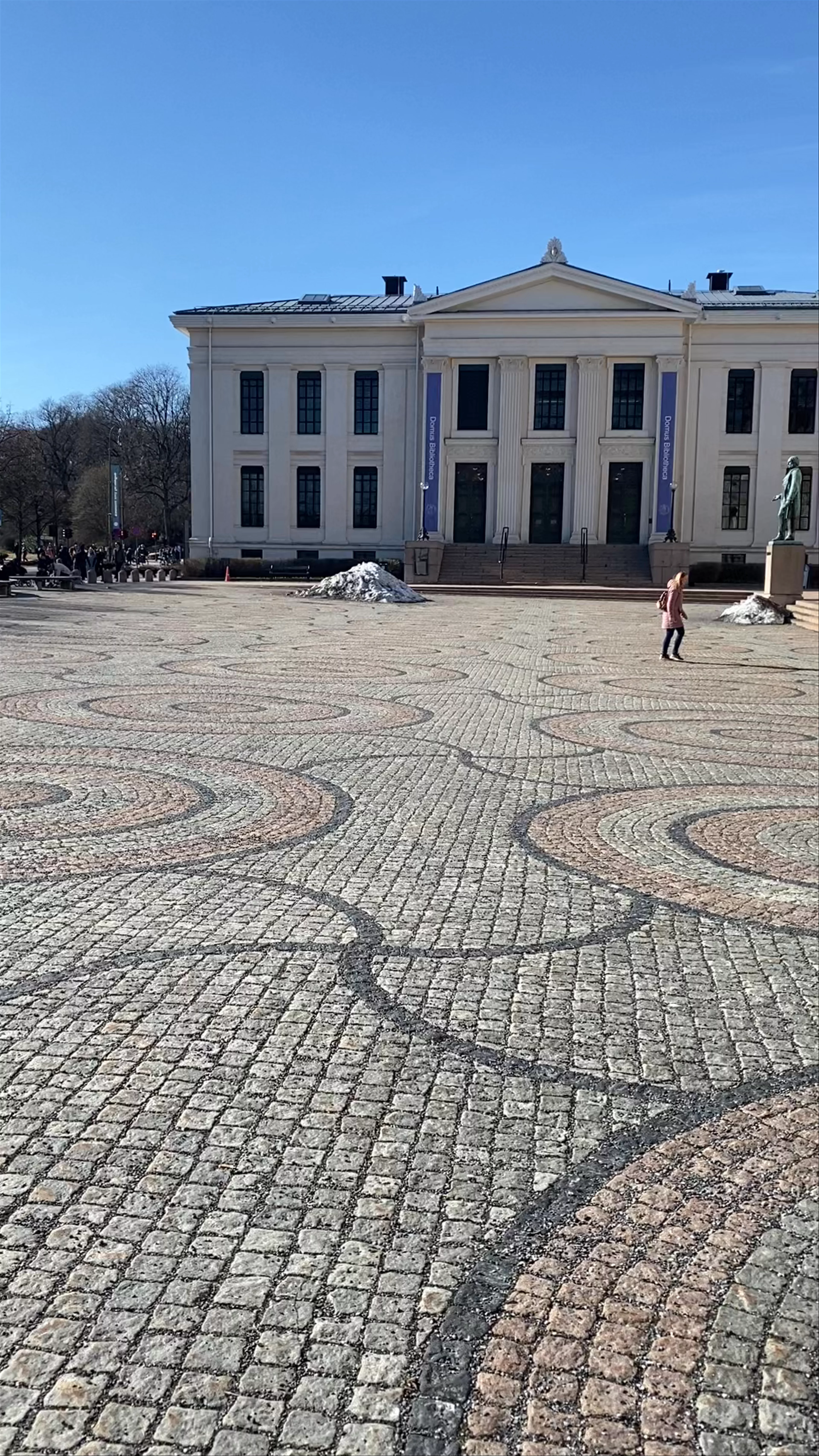 Det juridiske fakultet (UIO), Karl Johans gate