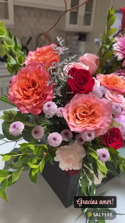 Rose Flowers - Florists Near Me - Santa Ana, California