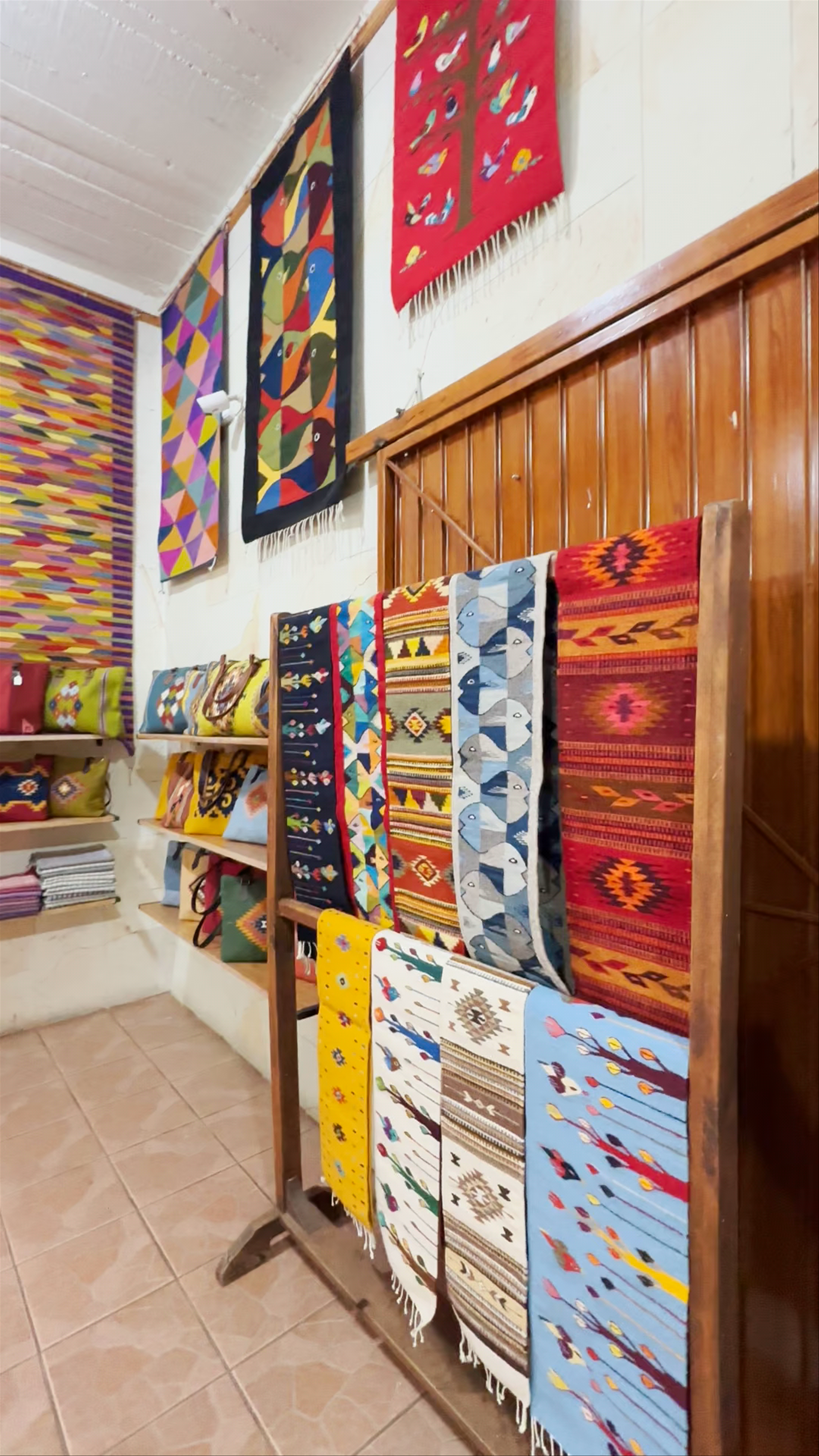 Taller Artesanal de Nelson Perez Mendoza: Traditional Textiles in Teotitlán del Valle