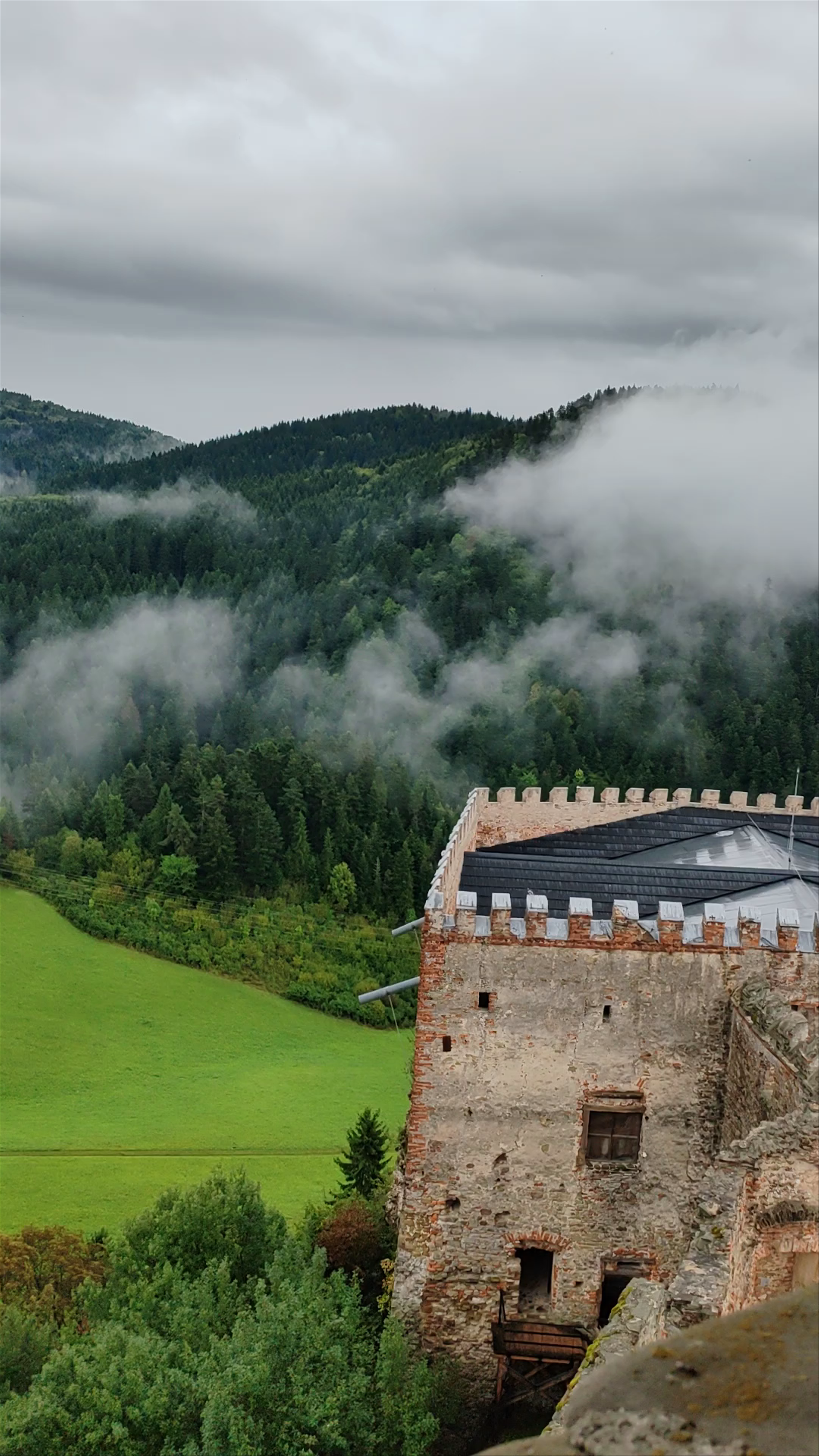 Orava Castle