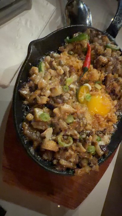 Haliná - Filipino Near Me - Vancouver, British Columbia
