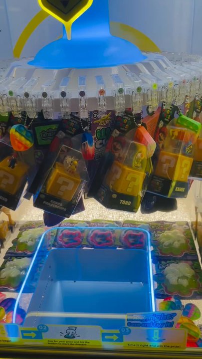 Epic Theatres - Mount Dora - Fun prizes to win in a game - Cinema Near Me - Mount Dora, Florida