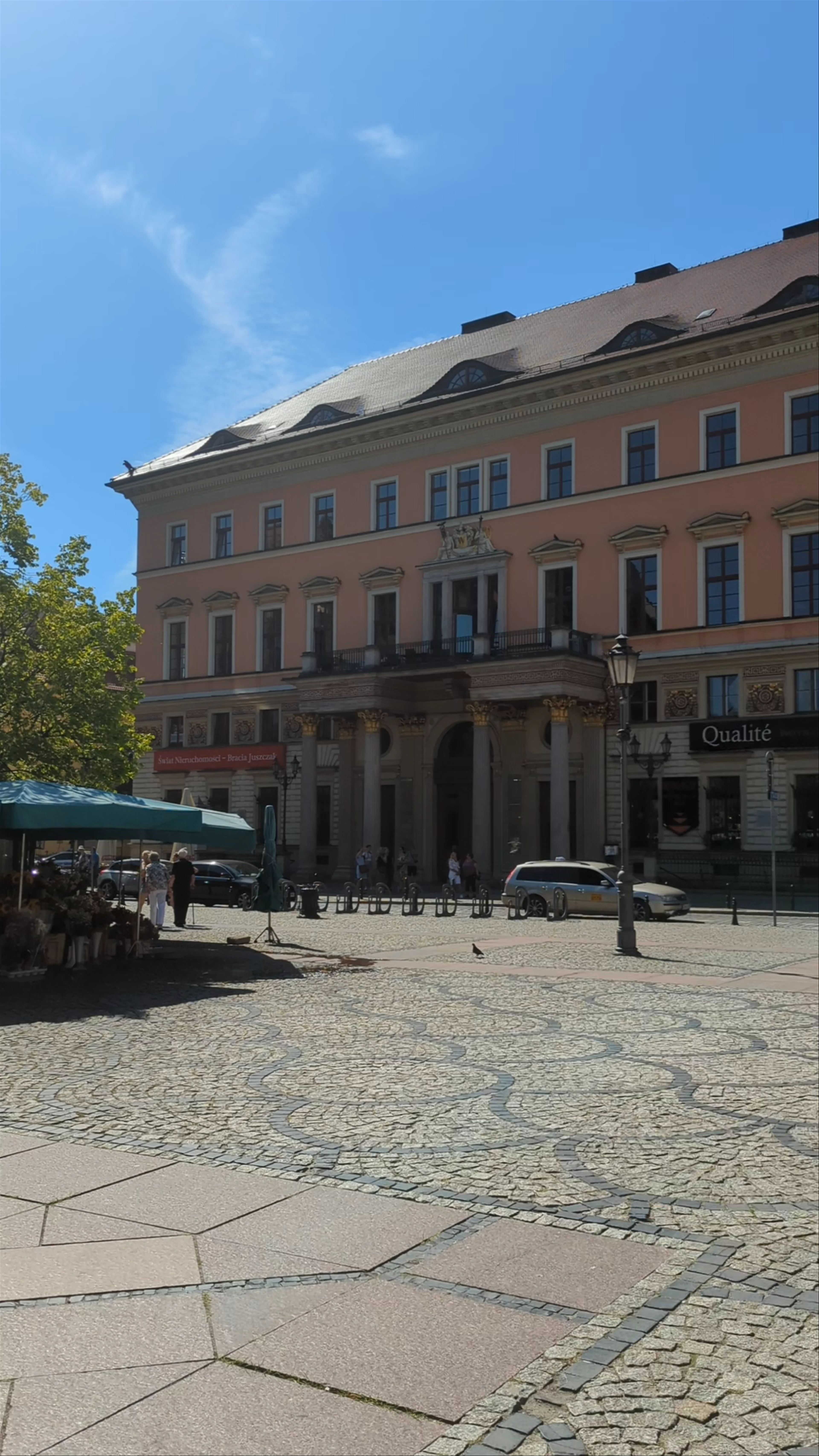 Budynek Starej Giełdy, Plac Solny