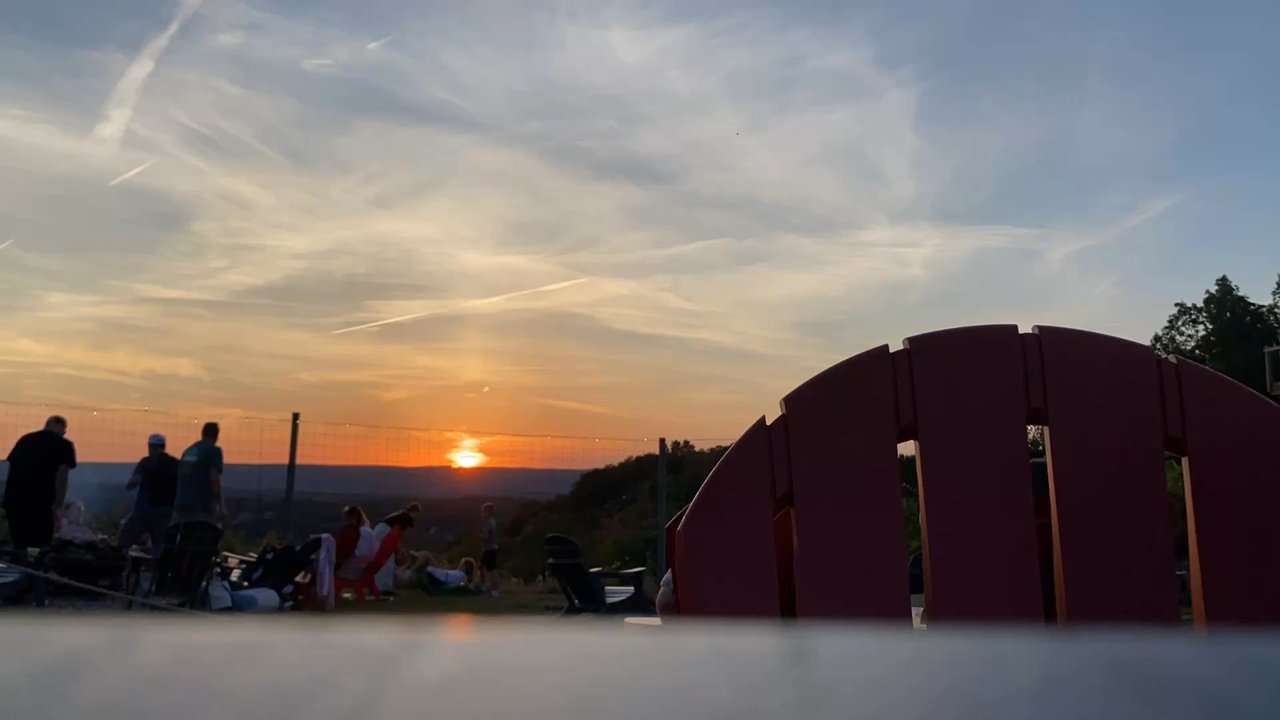 Long View Ciderhouse - As the sunsets and the night comes around. (Fast motion) - Cideries Near Me - Southington, Connecticut