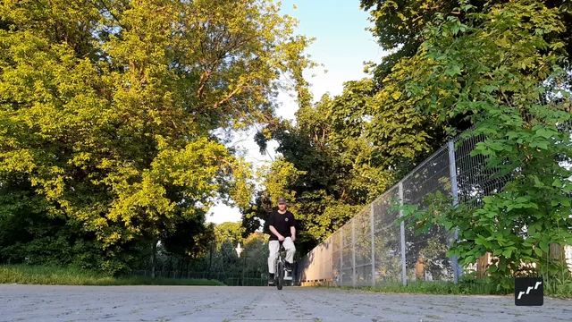 riu submission: 180 flip to half cab
