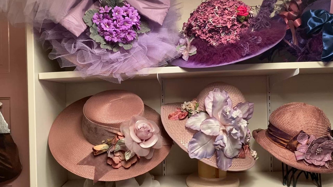 The Hat Museum - Viewing the amazing collection at the National Hat Museum - Museums Near Me - Portland, Oregon