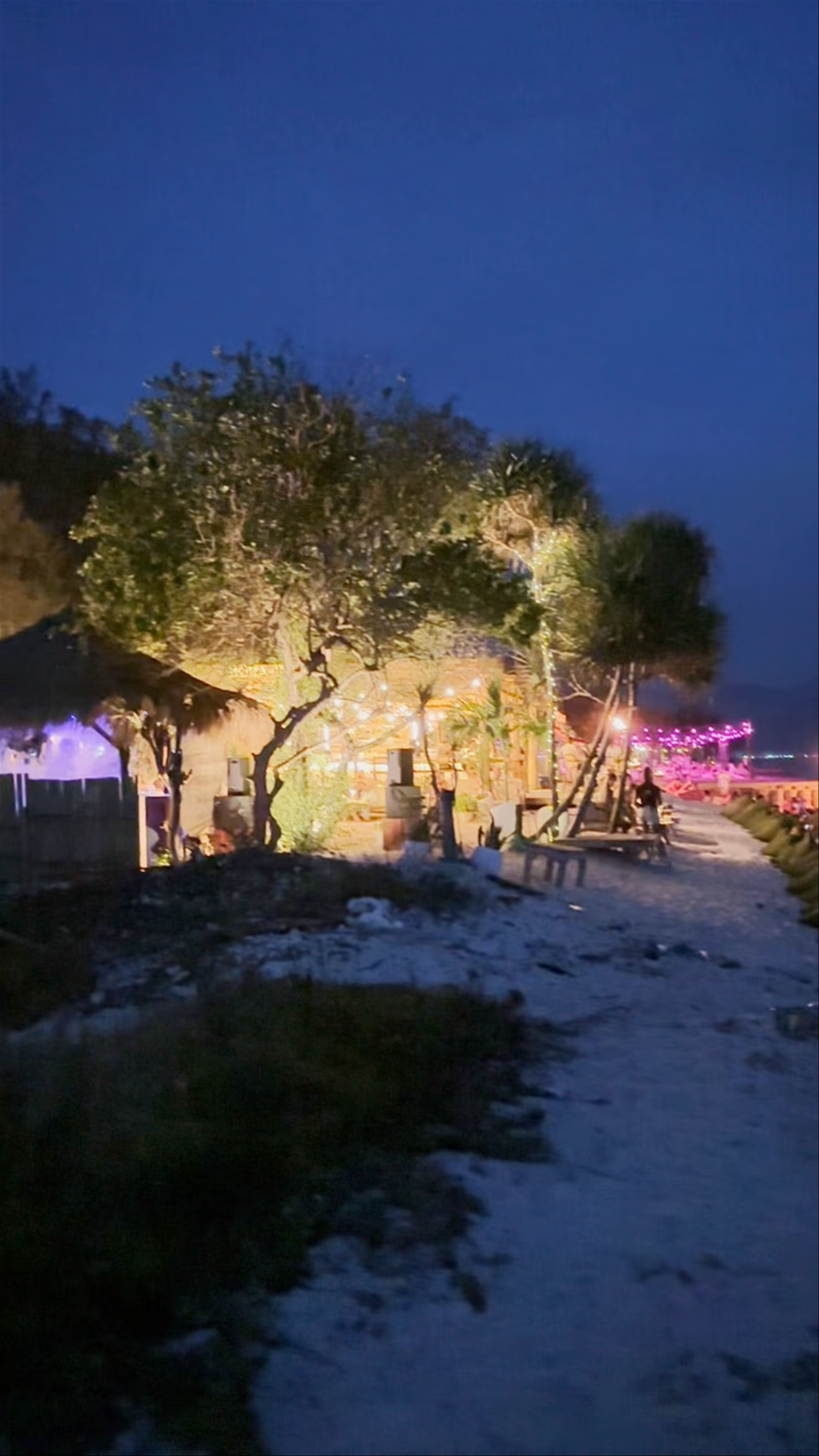 Bora Bora Beach Club & Restaurant