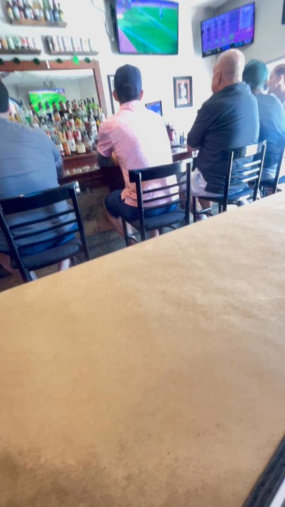 Knotty Pine - Bars Near Me - Baltimore, Maryland