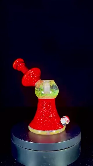 Preview pic of Lid x Strawberry lighthouse