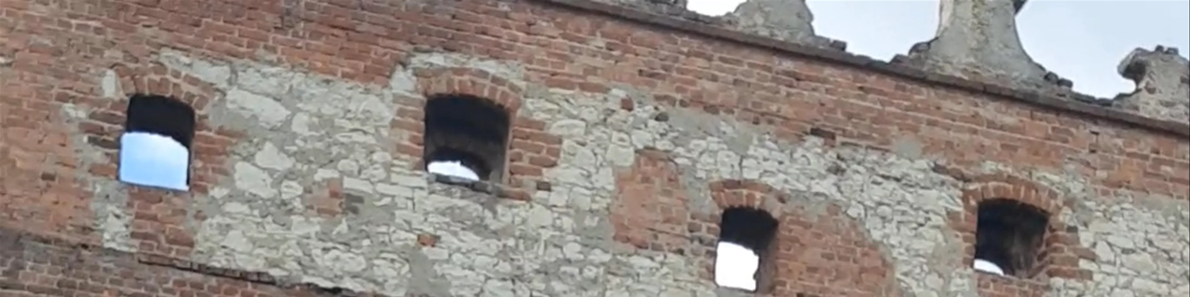 Ruiny zamku w Krupem