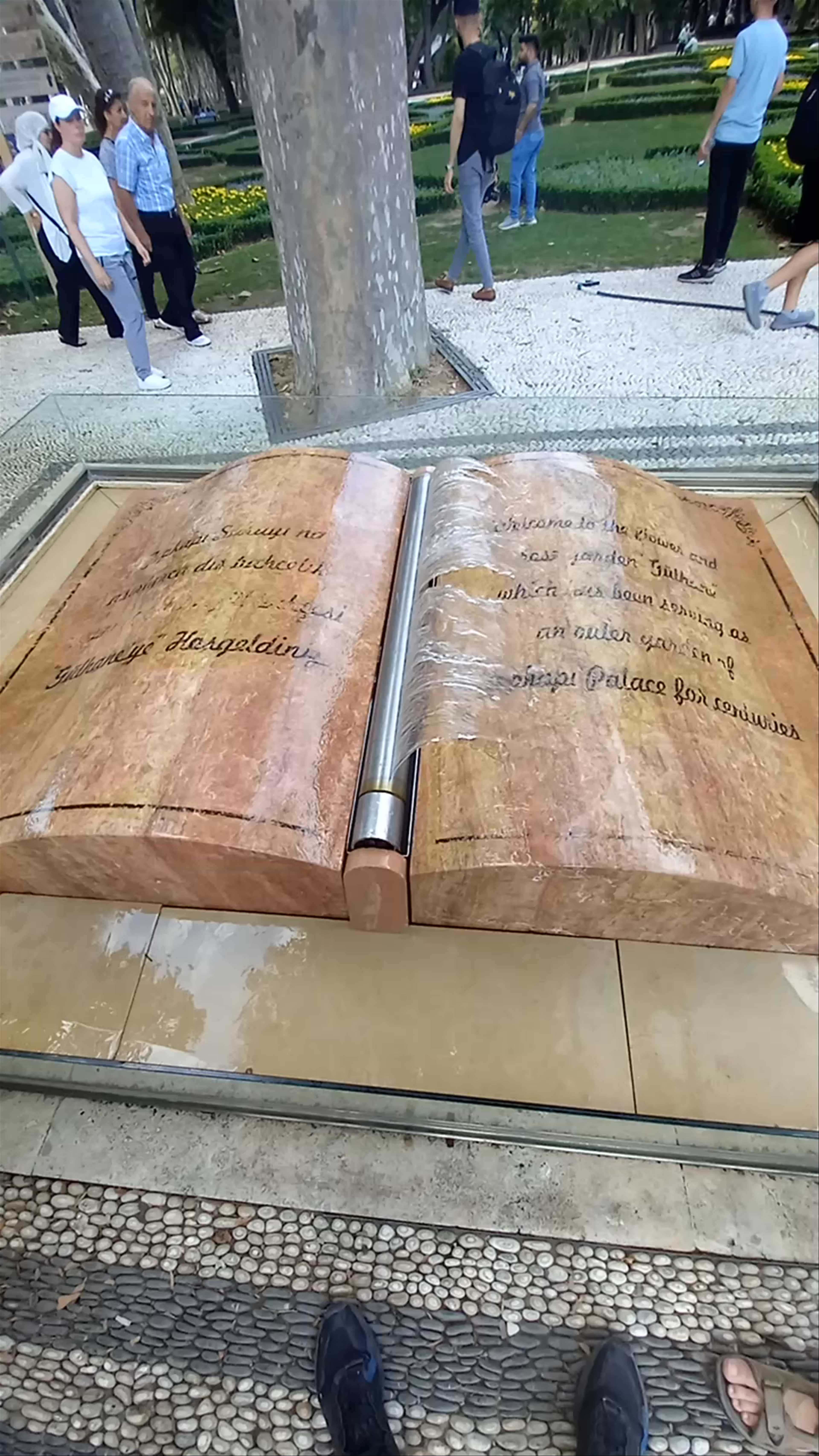 Exploring the Historic Gülhane Park and Monument in Cankurtaran, İstanbul