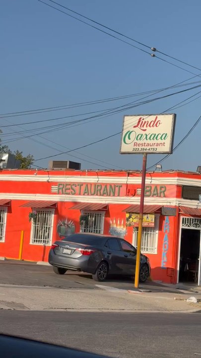 Lindo Oaxaca - Outside of restaurant - Mexican Near Me - Los Angeles, California