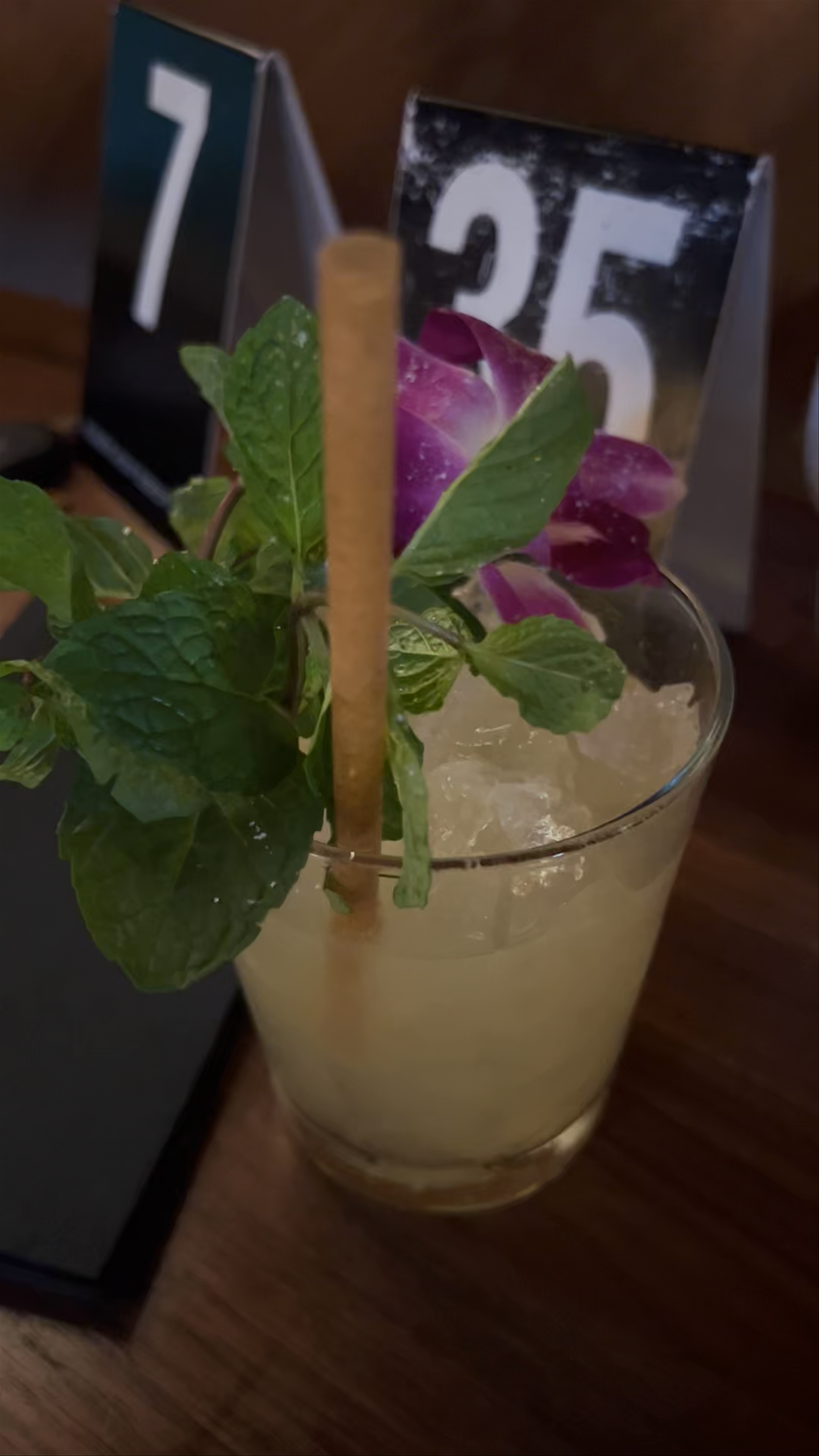 TORI TORI Lounge Vibes: Craft Cocktails and Social Evenings in Orlando