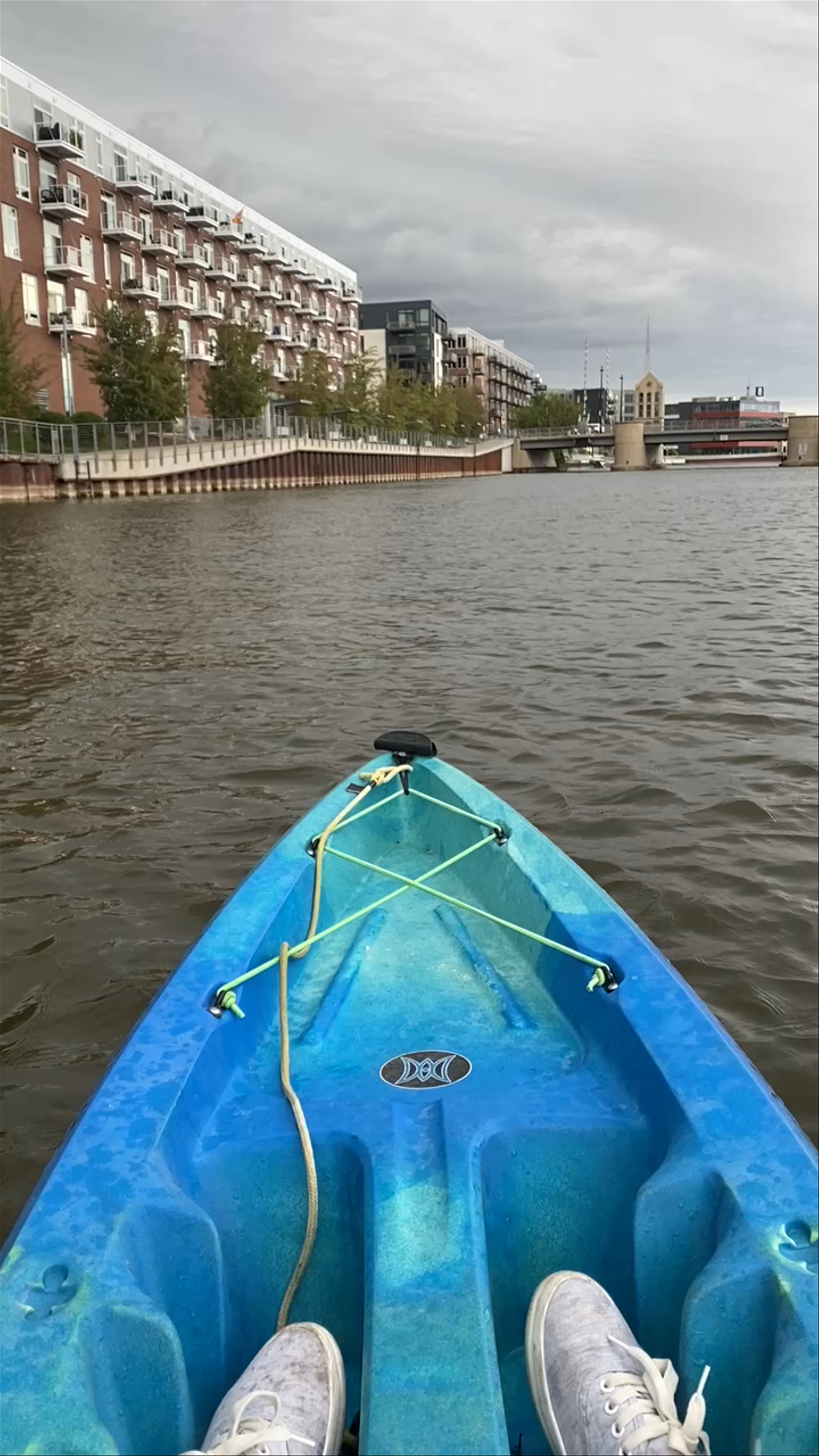 kayaking on the Milwaukee River 