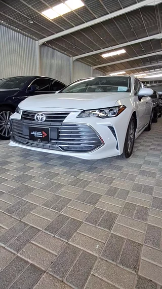 تويوتا افالون Touring 2022