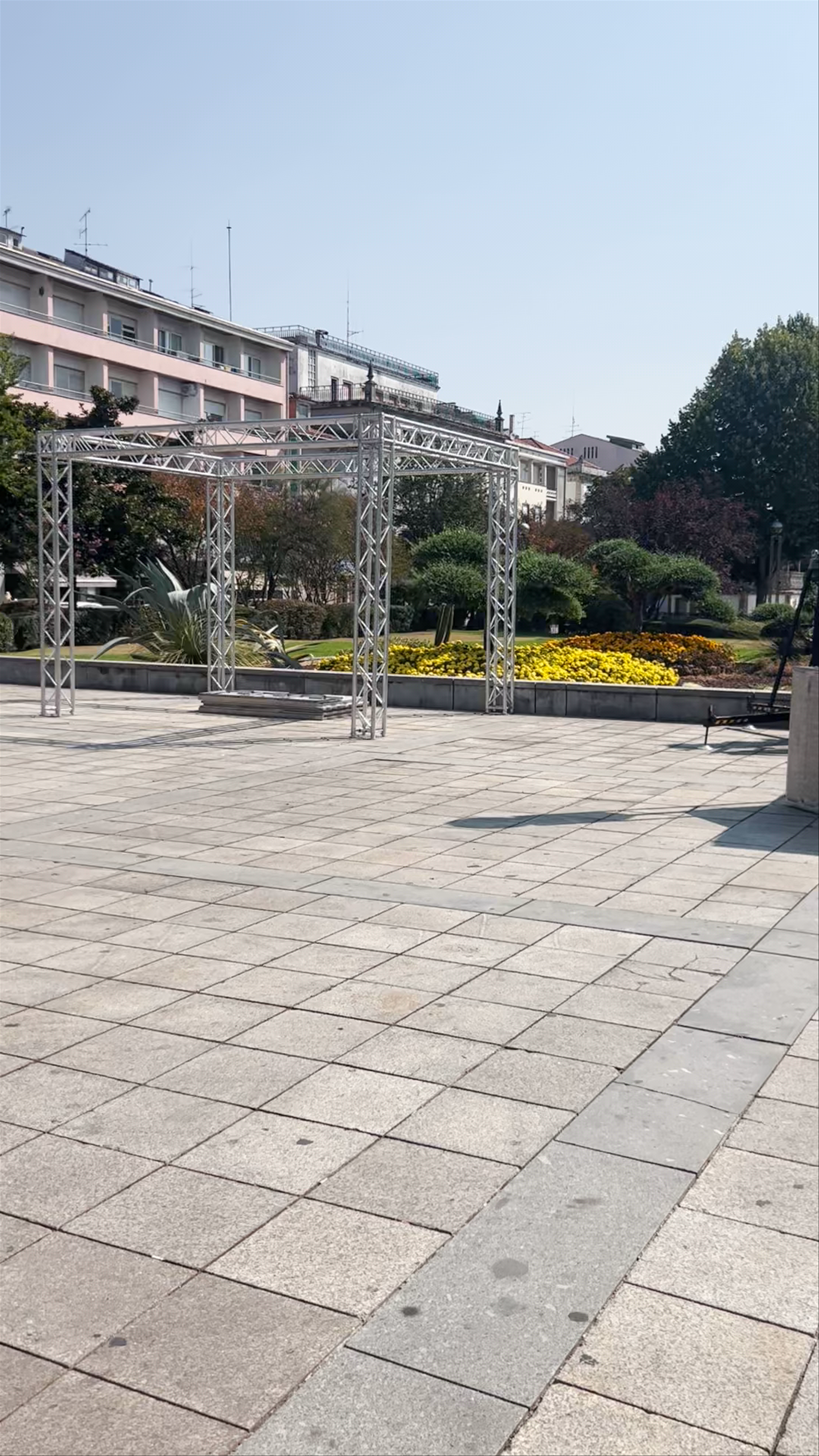 Exploring Praça da República - The Heart of Braga, Portugal