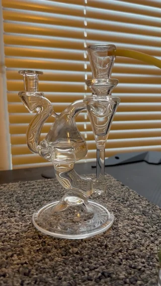 Preview pic of Experimental floor perk recycler