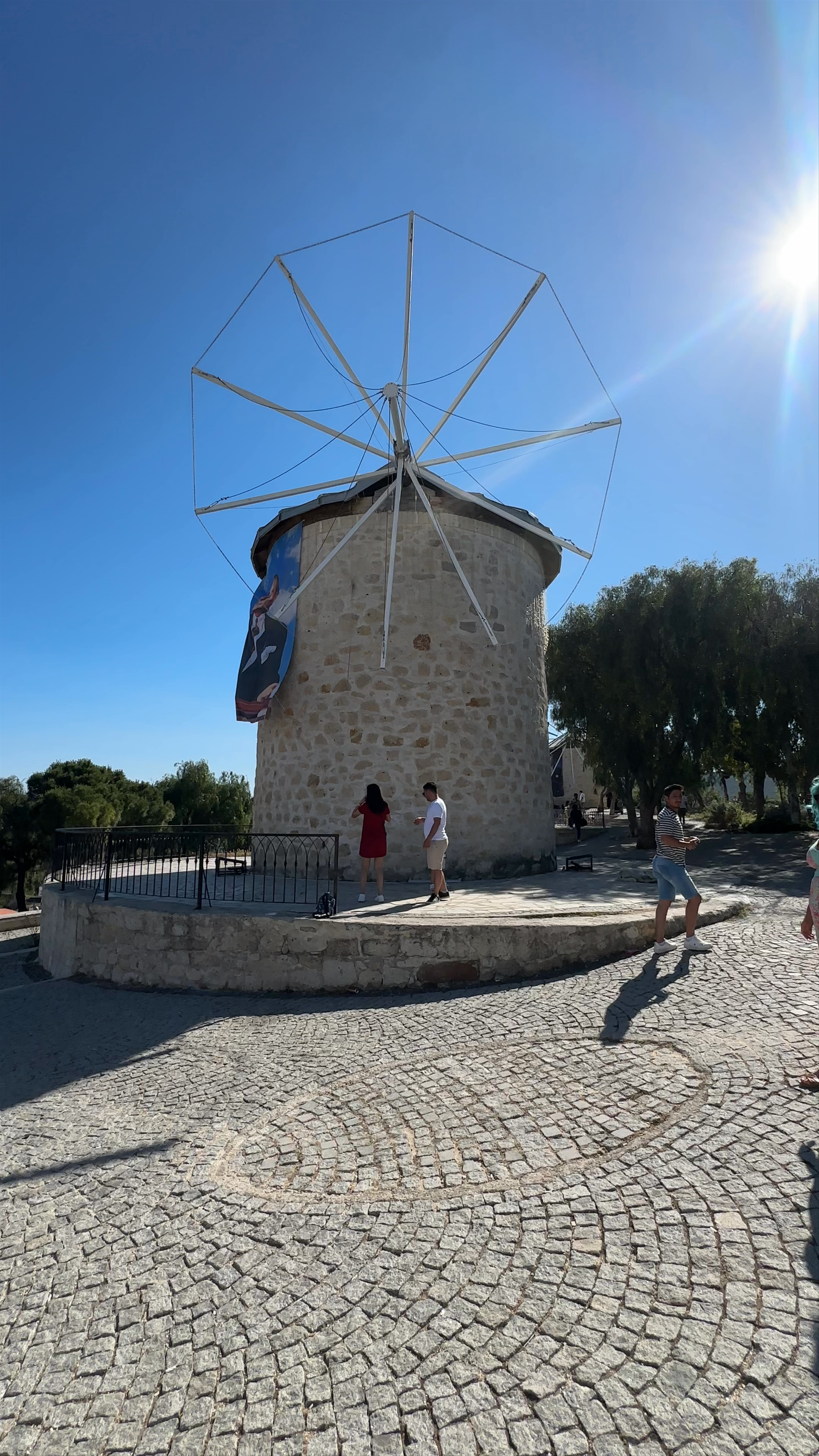 Alaçatı Değirmenleri