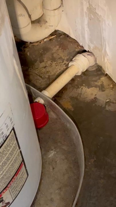 Lark Athens - Water pipe leaking - University Housing Near Me - Athens, Georgia