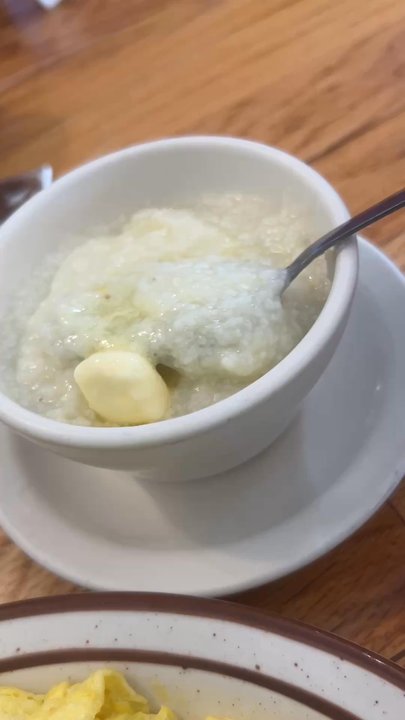 Two Rivers Cafe - Grits - American Near Me - Basalt, Colorado