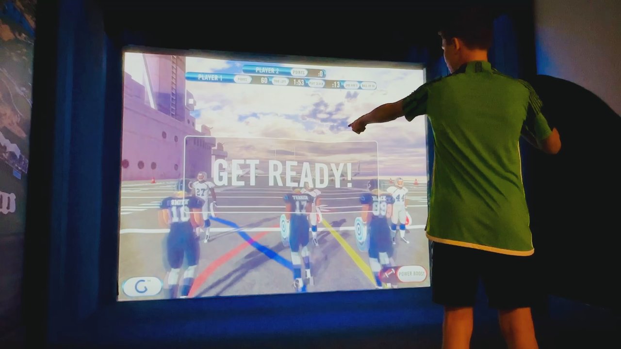 19th Hole - Full Swing Simulator - Golf Near Me - Mokena, Illinois