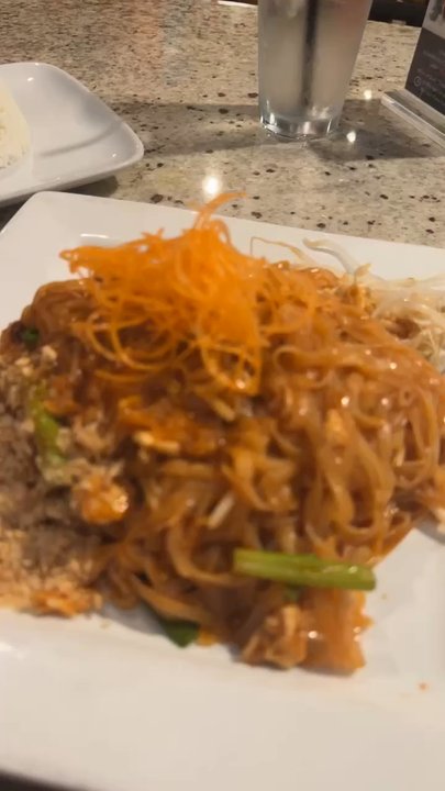 Thai Chilli Pepper Oakfield - Thai Near Me - Brandon, Florida