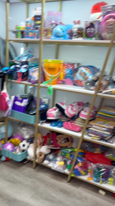 Crystal's Deals - Thrift Stores Near Me - Seaside, Oregon