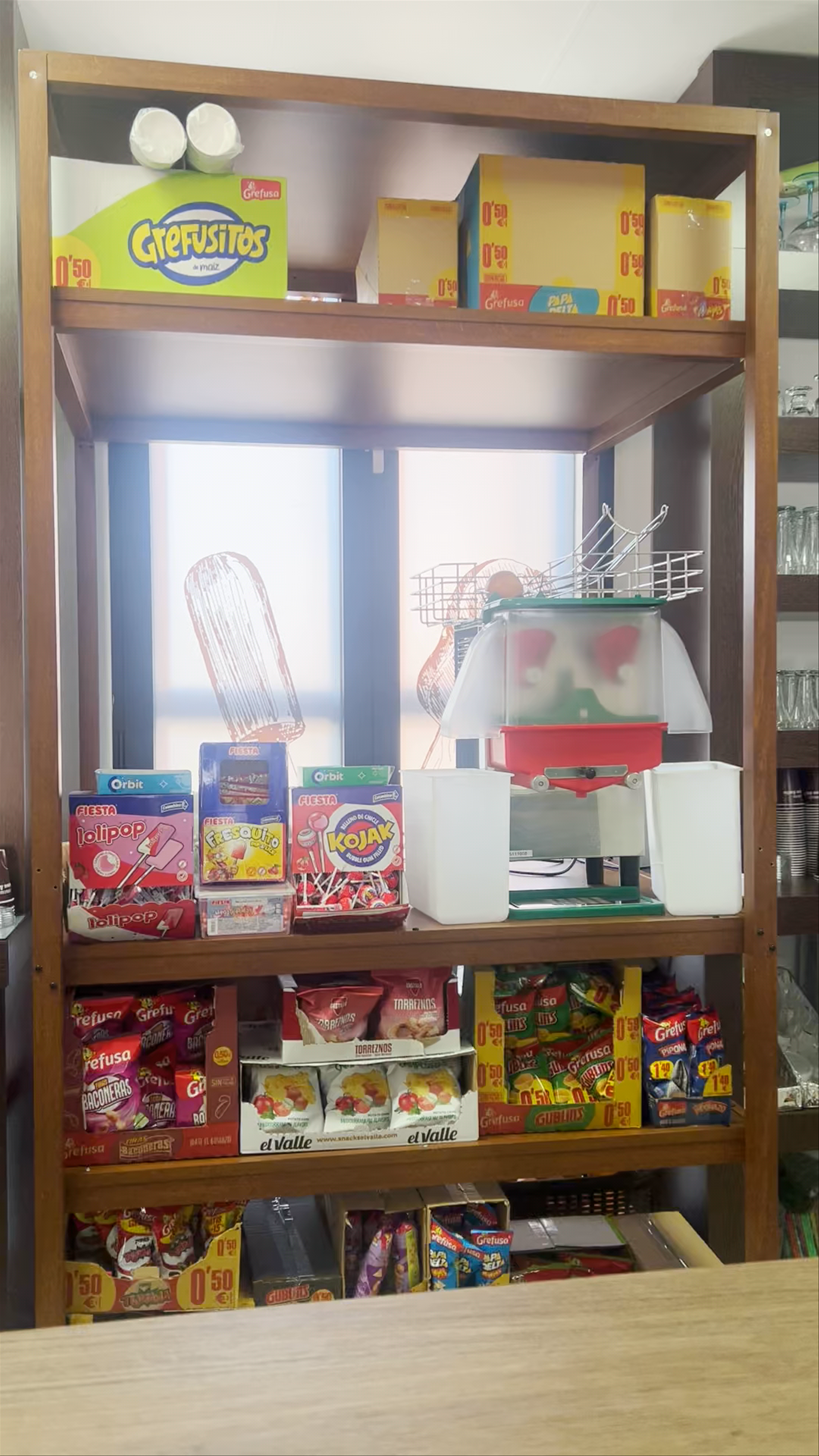 HELADOS Antiu Xixona Ice Cream Shop Tour in Xixona, Spain