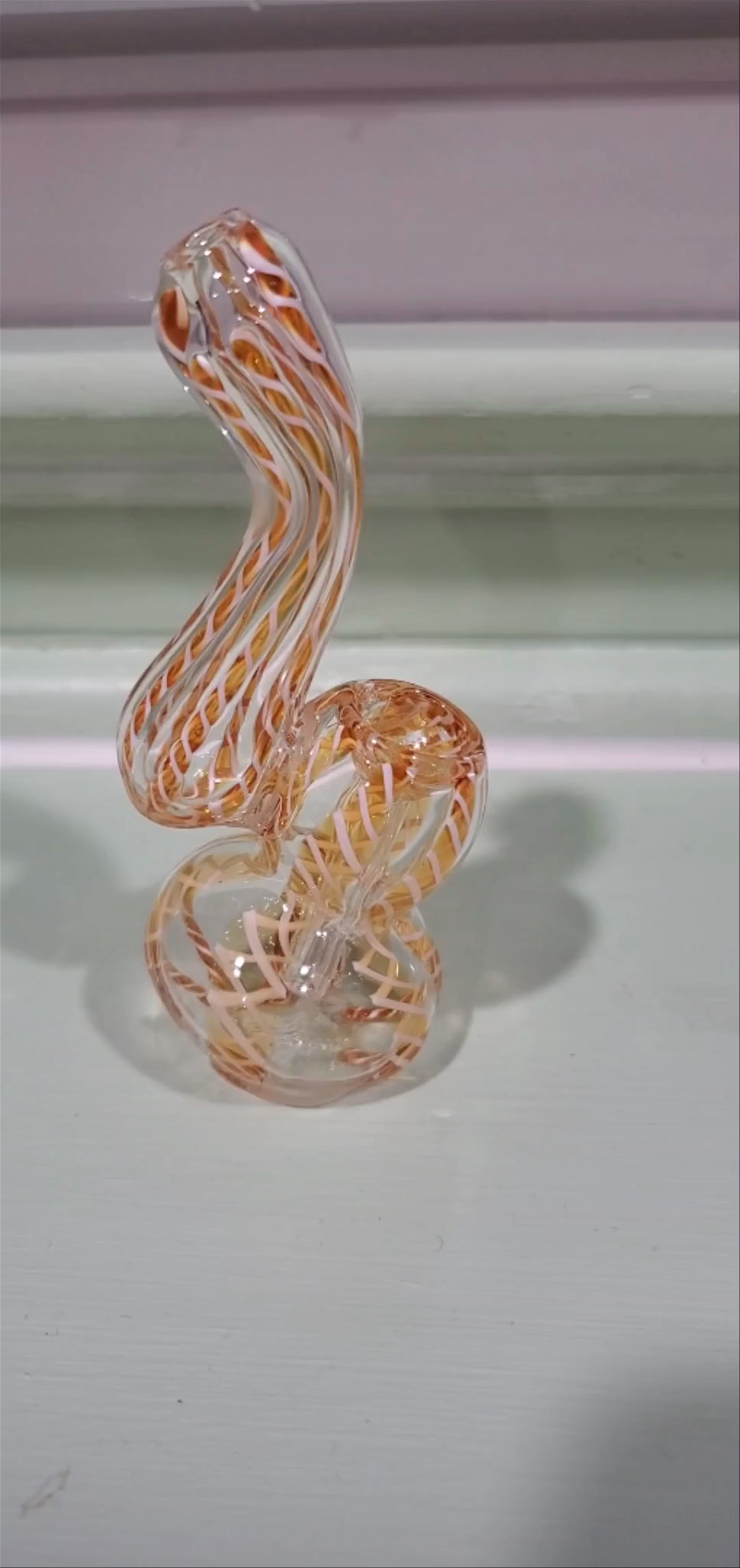 Preview pic of Woven Amber and White Bubbler