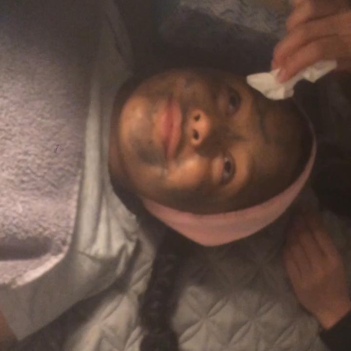 Polish Spa - Video of my daughter getting the Dead Sea mask removed - Nail Salons Near Me - Desmoines, Washington