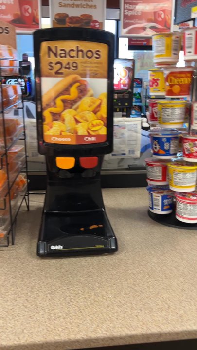 Circle K - Wildomar - Snack center area - Gas Stations Near Me - Wildomar, California