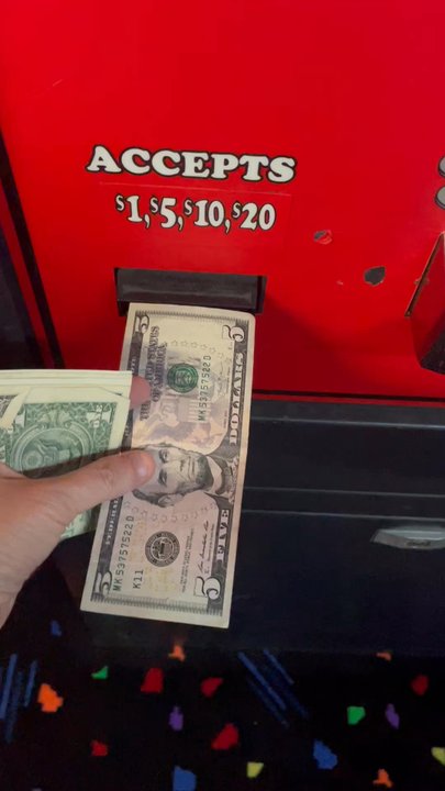 Flippers Variety and Arcade - Tokens only bring cash. I love it - Arcades Near Me - Grandy, North Carolina