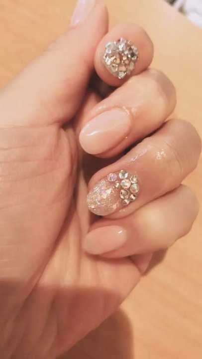 Main St Nails & Spa - The sparkle is real - Nail Salons Near Me - Edmonds, Washington