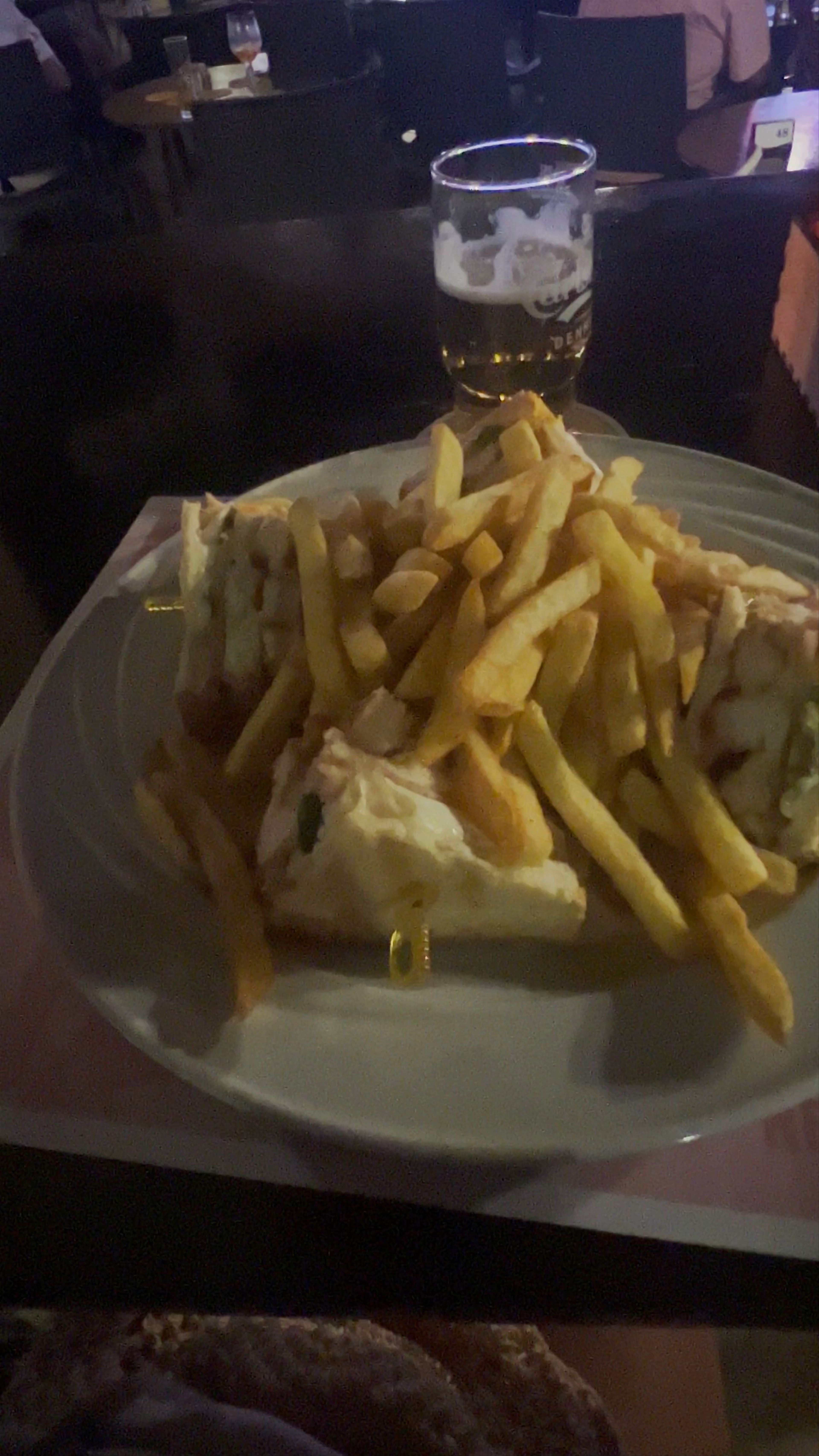 Kings Road Cafe Pub Sports Bar