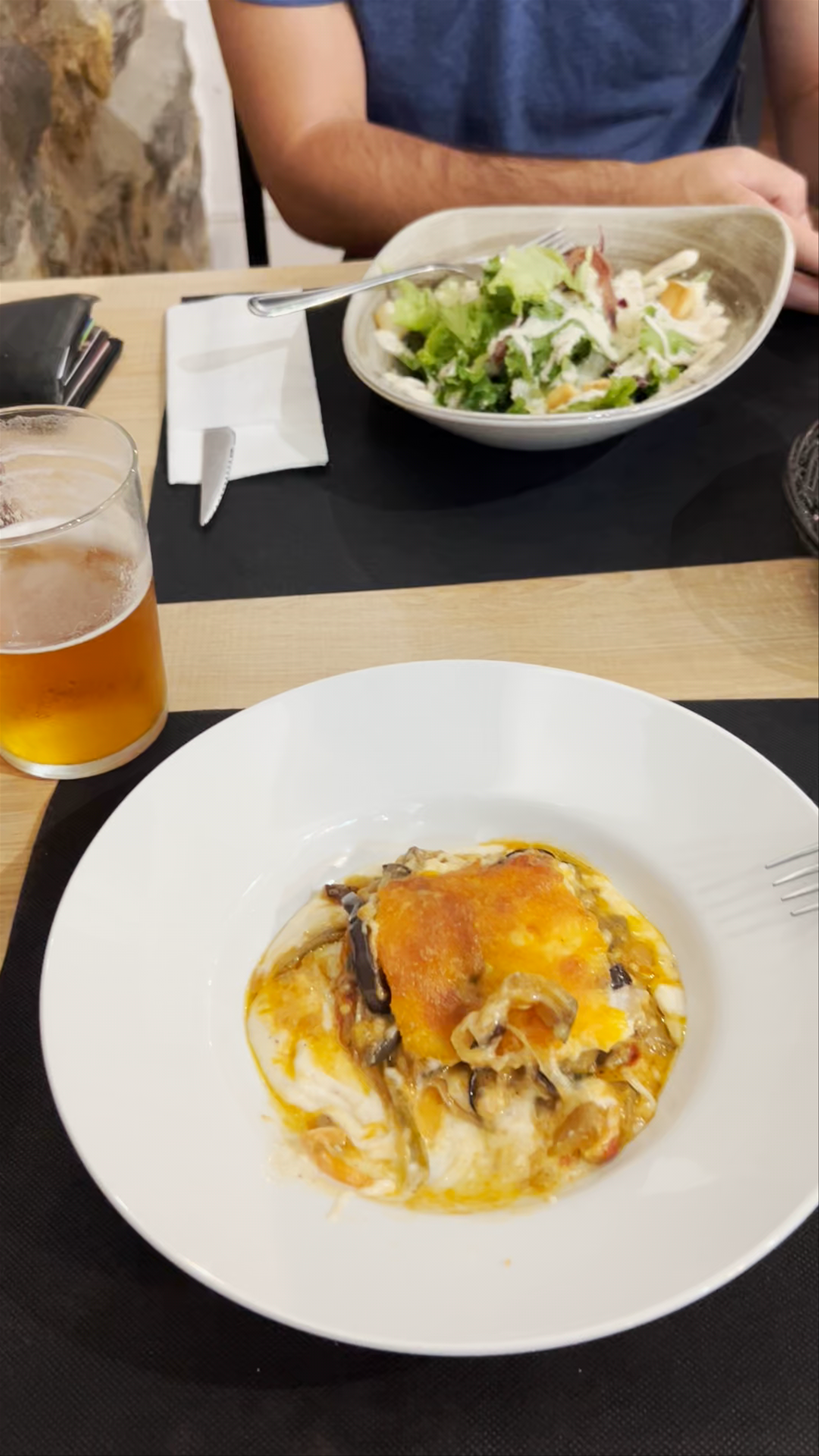 Dining Experience at Bar Pello in Donostia-San Sebastián