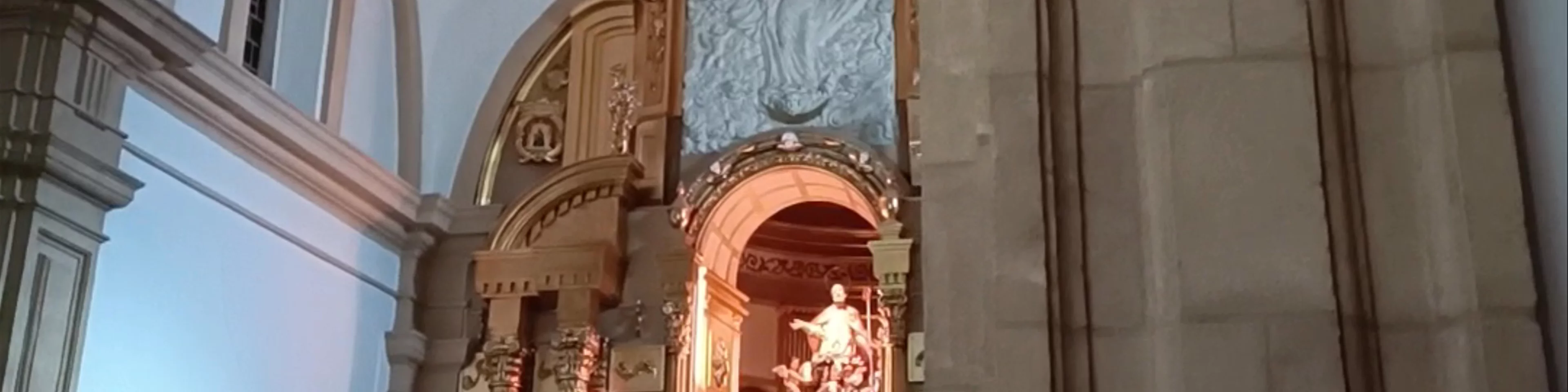 Iglesia de San Lázaro Obispo
