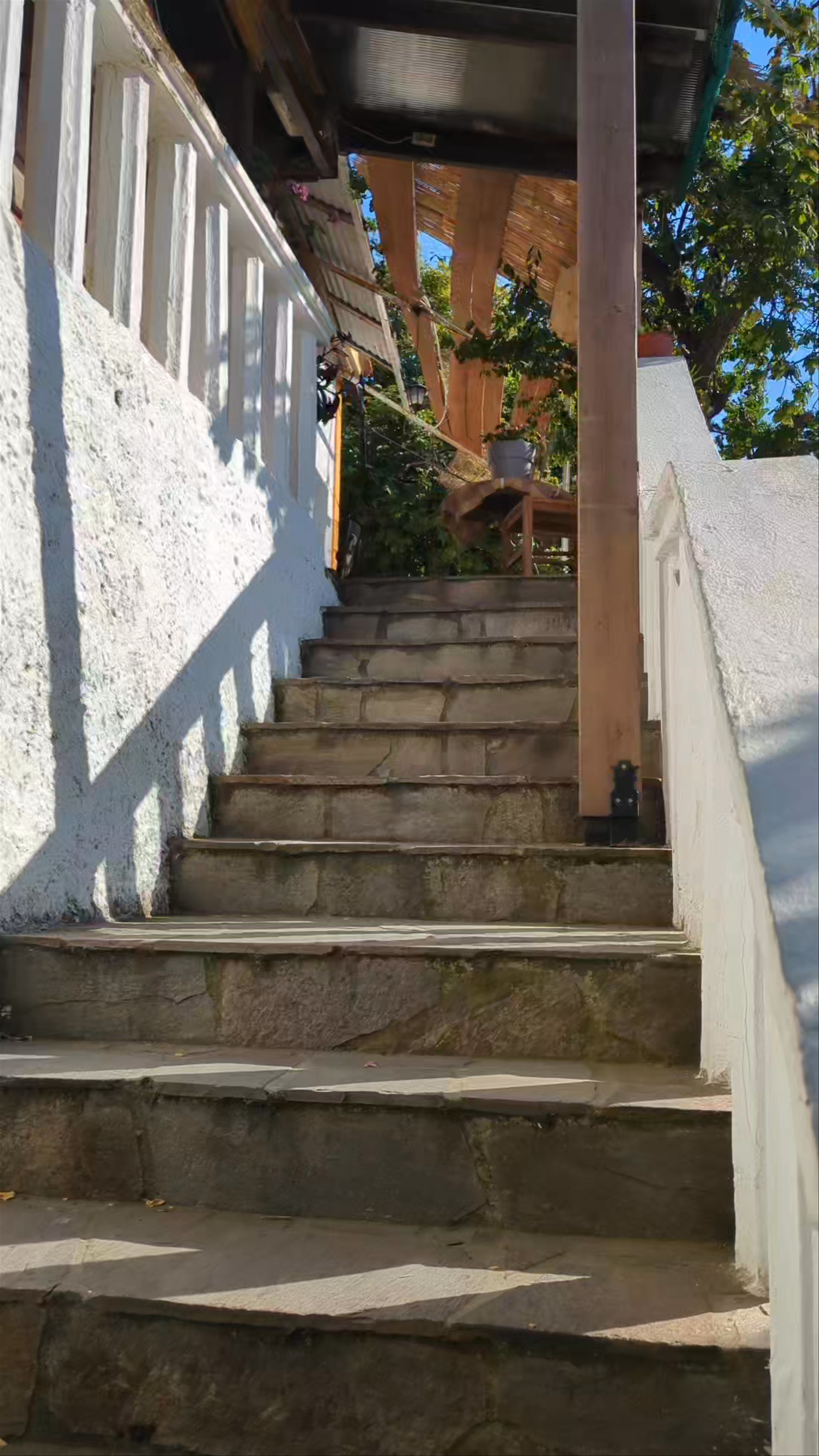 Sunlit Steps and Serene Vibes in Sta Perix, Akamatra, Ikaria
