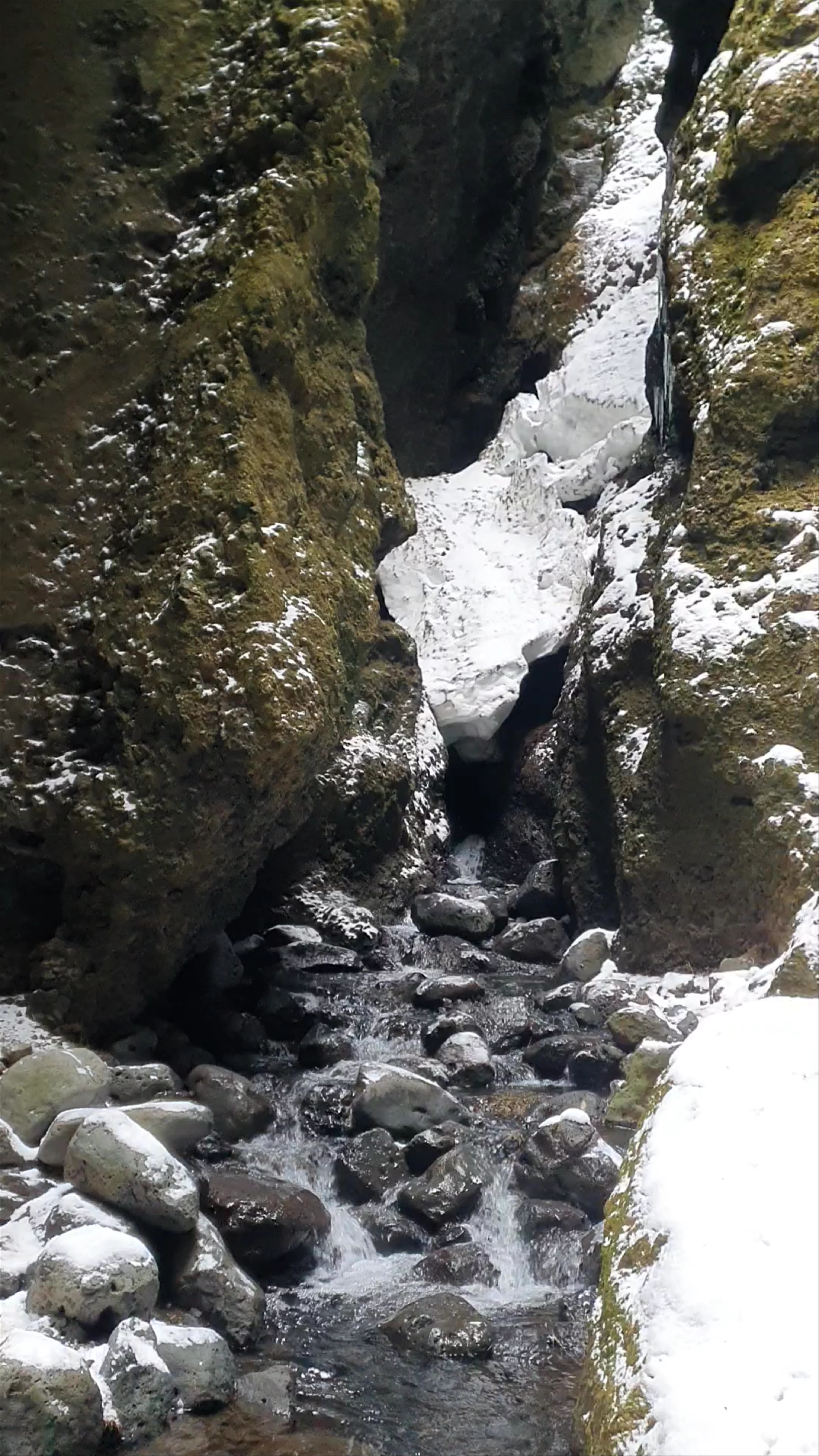 Rauðfeldsgjá Gorge