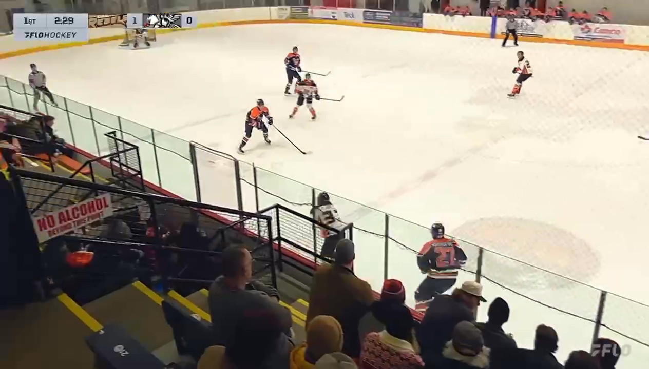 Joshua Gamble's Stunning End-to-End Rush | Castlegar Rebels Highlight