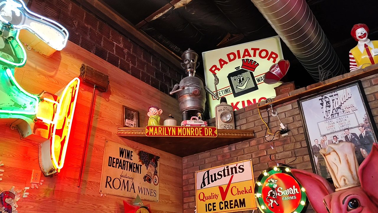 Sparkys BBQ and Espresso - Burgers Near Me - Hatch, New Mexico