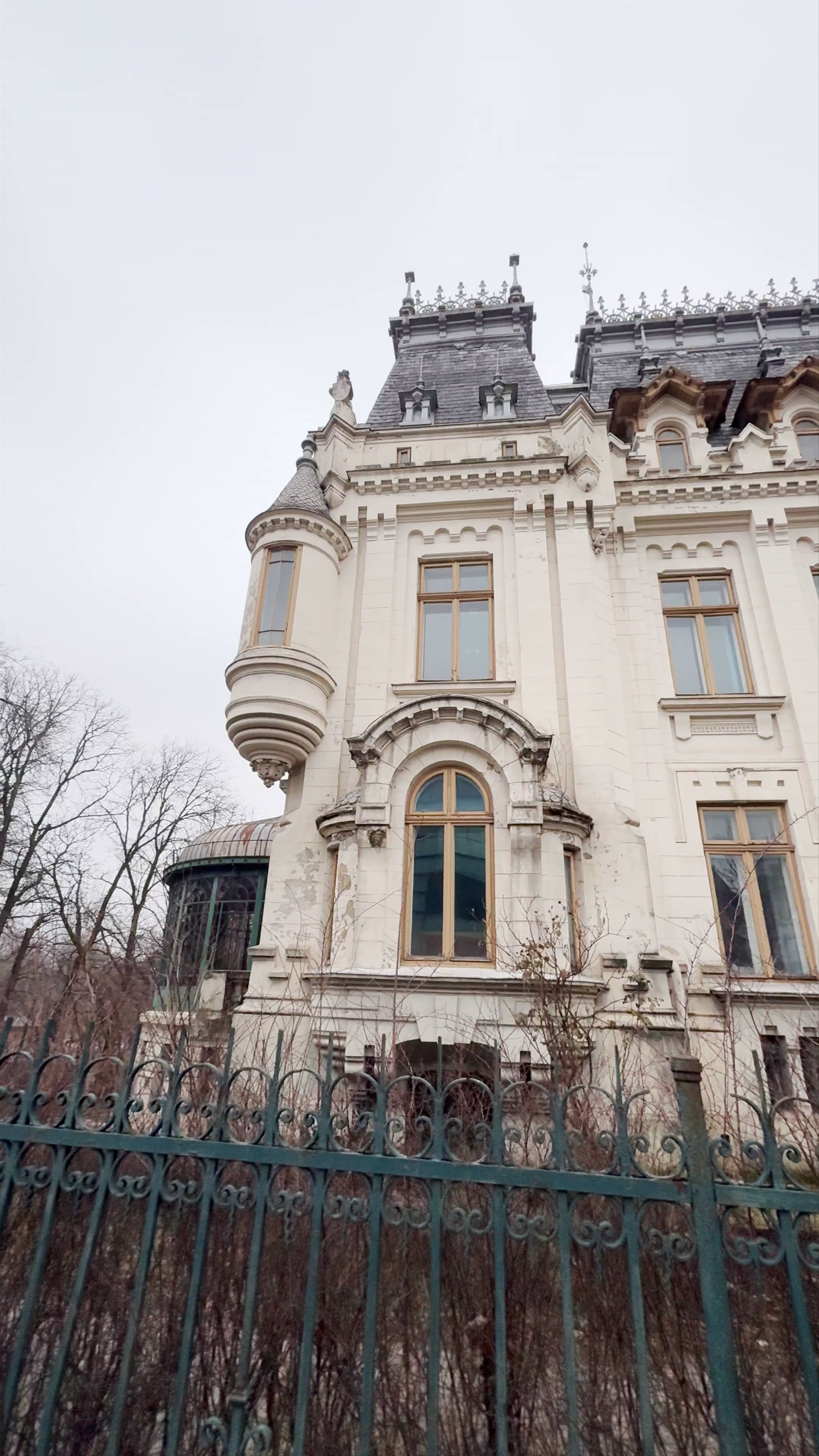 "Crețulescu" Palace