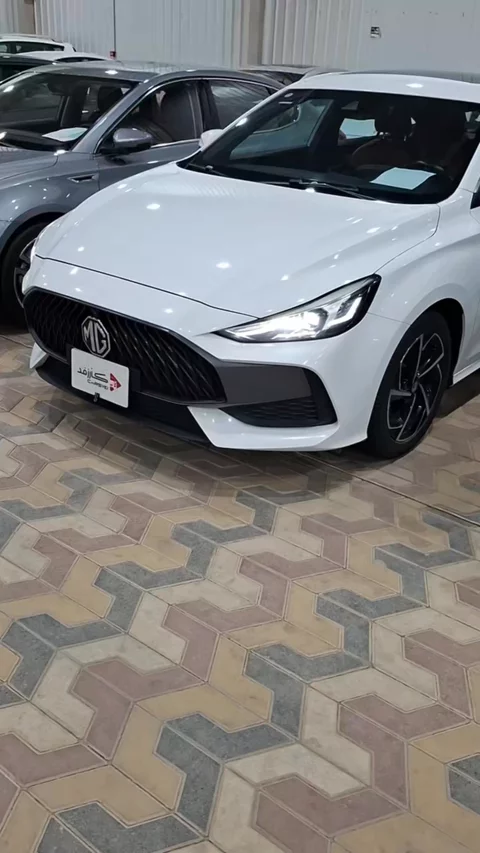 ام جي جي تي LUX 2023