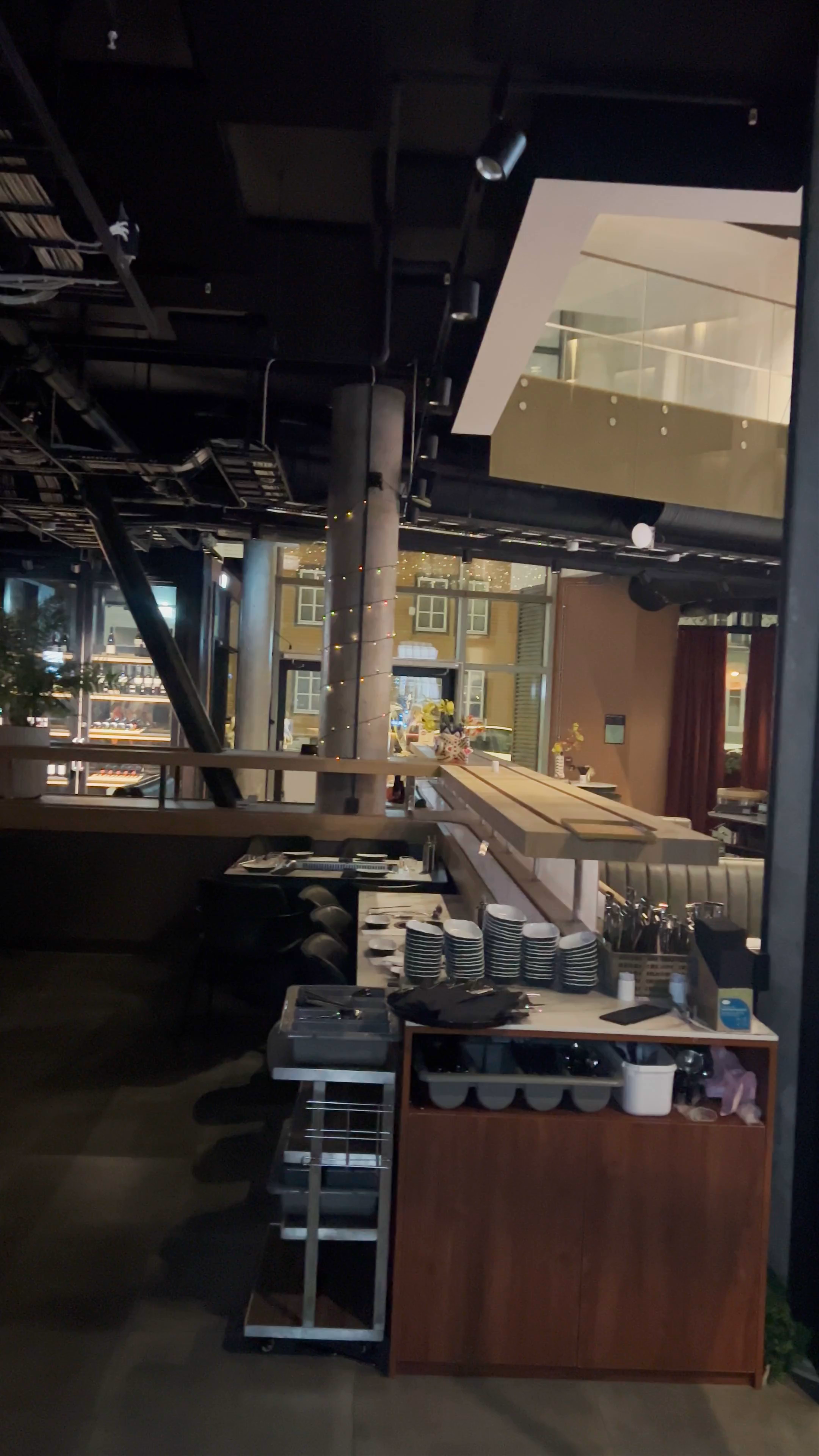 Skaret By Vander: Stylish Urban Bar & Lounge in Tromsø