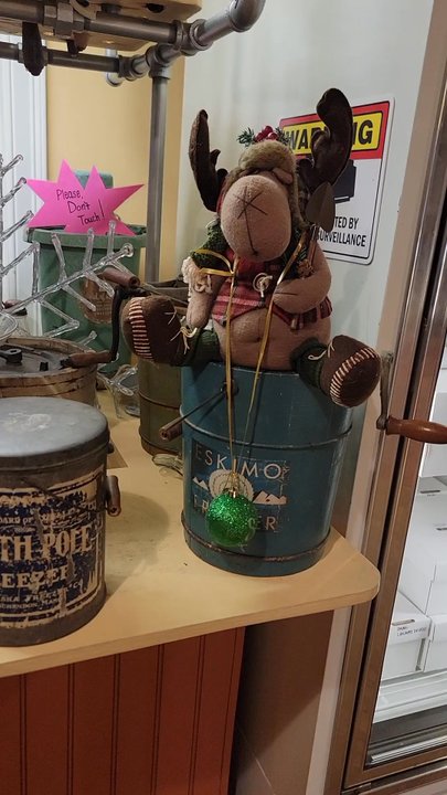The Moose Cafe - Coffee & Tea Near Me - Tiverton, Rhode Island