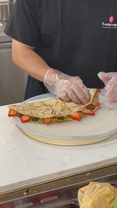 T-Swirl Crepe - Watching crêpes being made is like edible art :) Making a Matcha chocolate truffles crêpe! - Creperies Near Me - Riverside, California