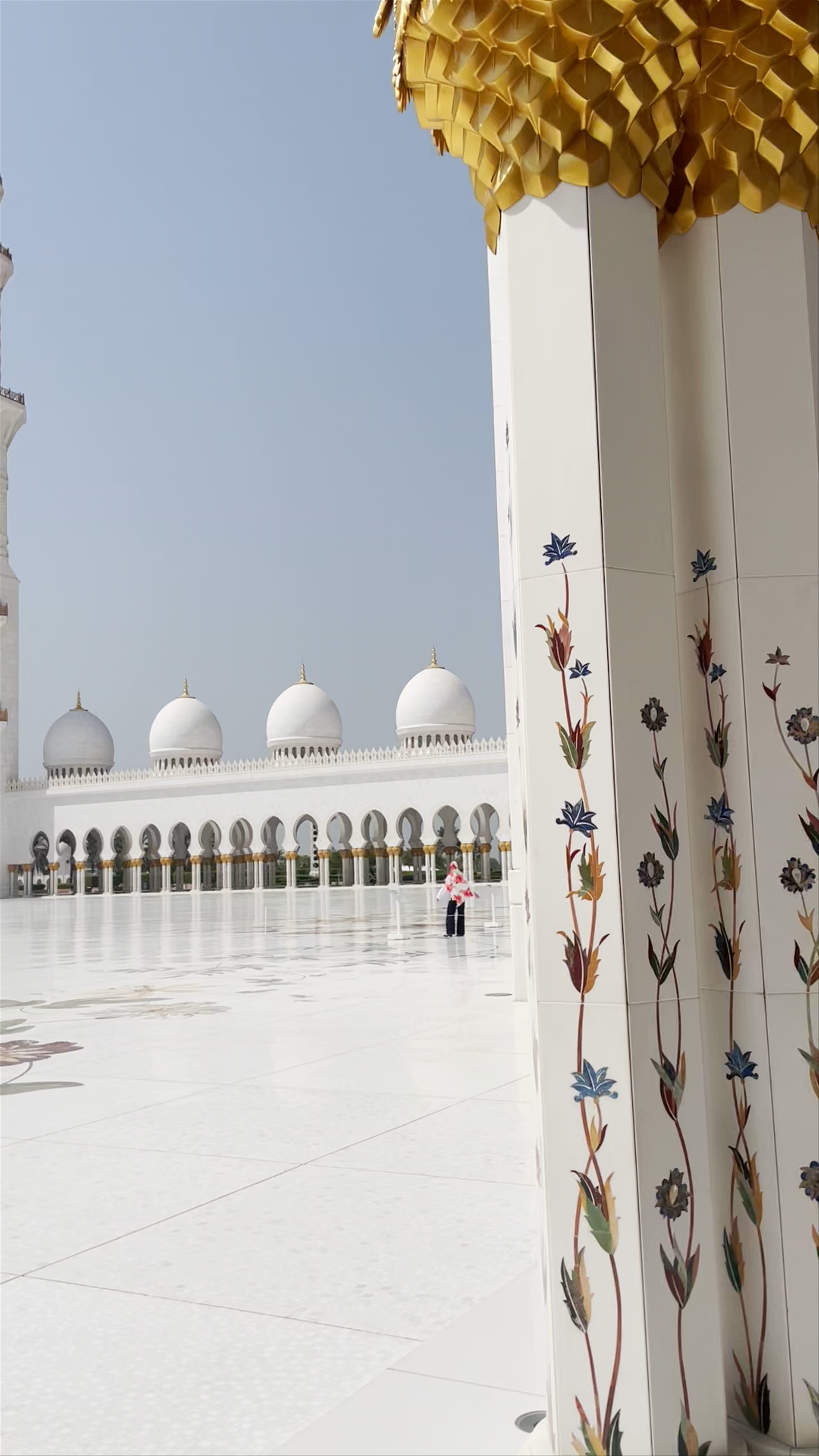 Sheikh Zayed Grand Mosque Serenity in Abu Dhabi