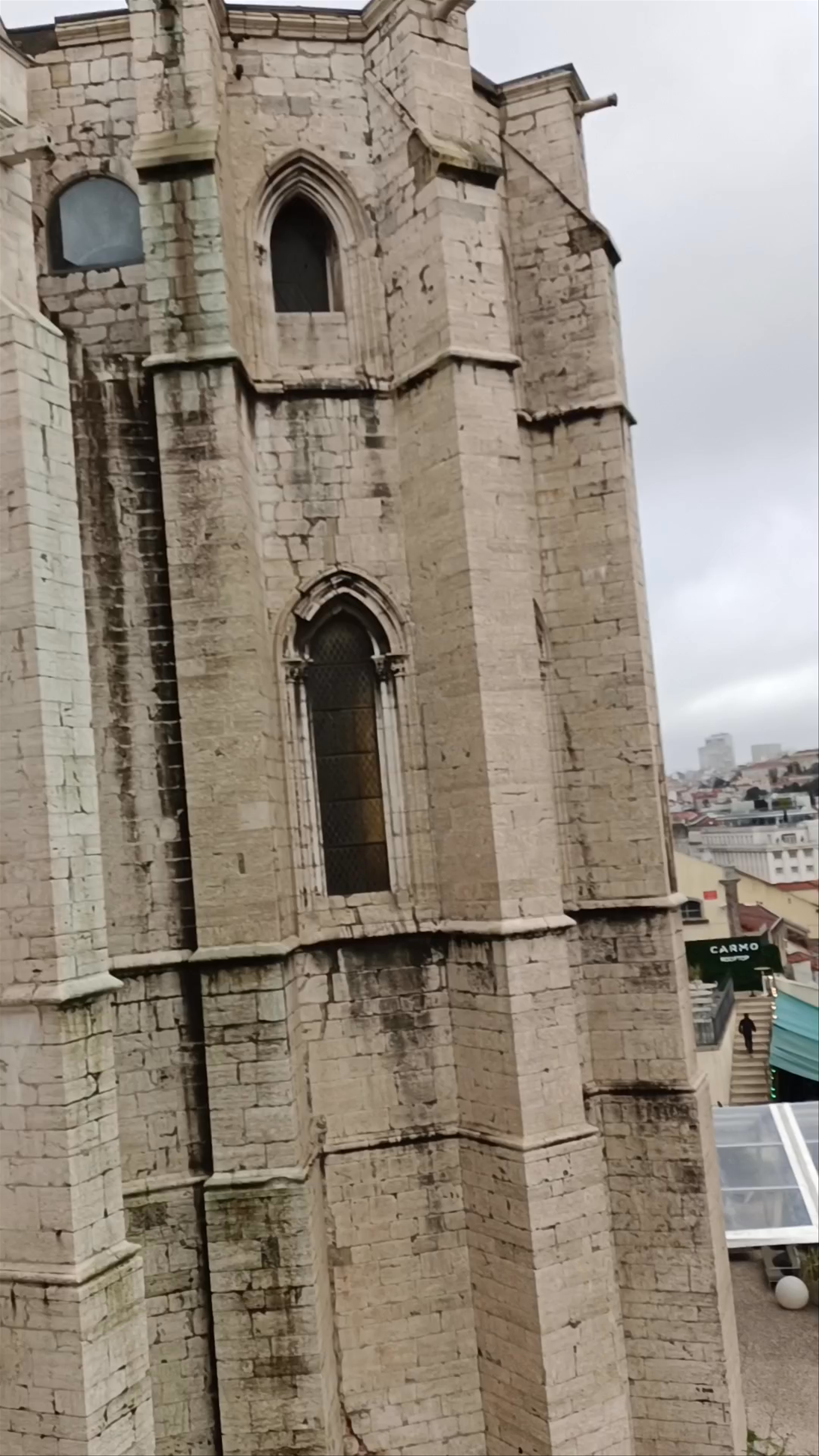 Exploring Museu Arqueológico do Carmo in Lisbon: Gothic Ruins & Historic Charm